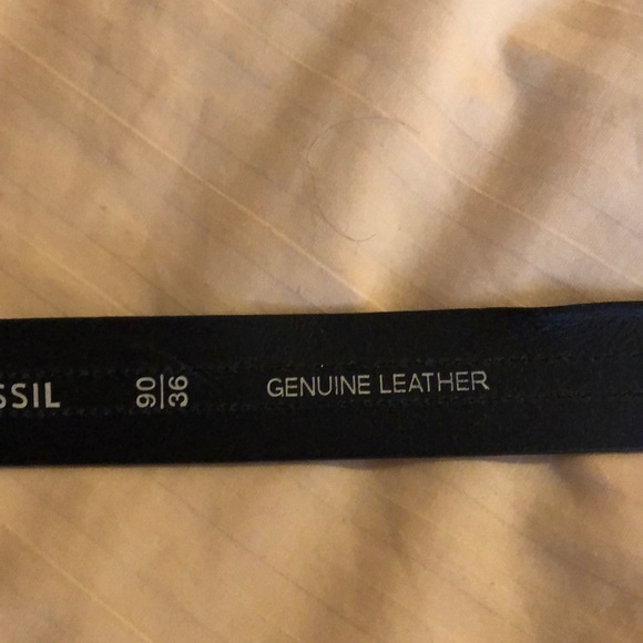 FOSSIL Black Genuine Leather Belt size 36 - Picture 4 of 5